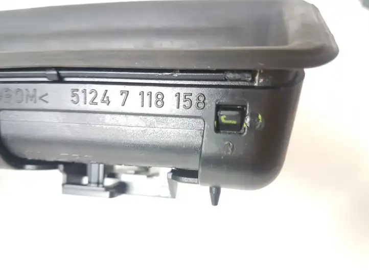 BMW 3 E90 E91 (2005 - 2012) 7118158 Ручка крышки багажника — фото 6