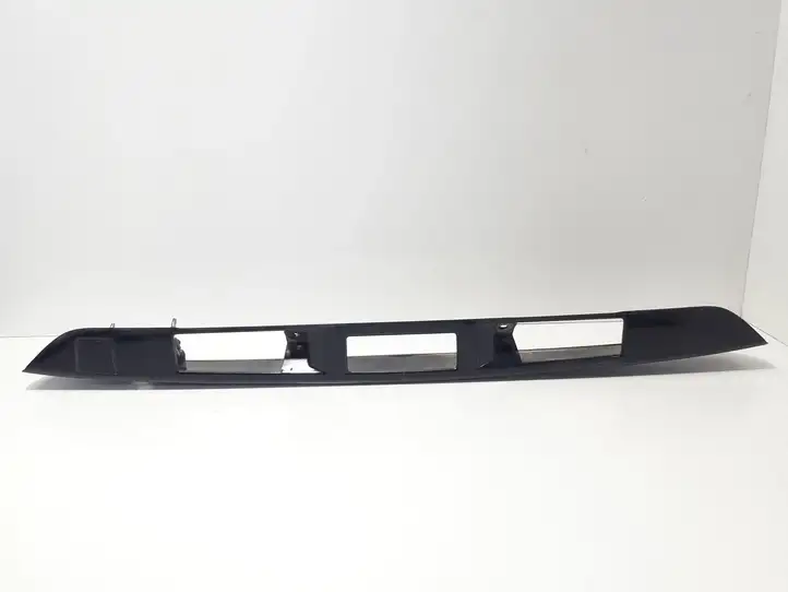 Mazda Premacy (1999 - 2005) C10050811 Подсветка номера — фото 9