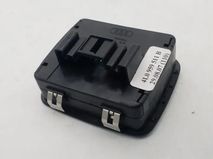 Audi Q7 4L (2005 - 2009) 4L0959511B Кнопка открытия задней двери — фото 2