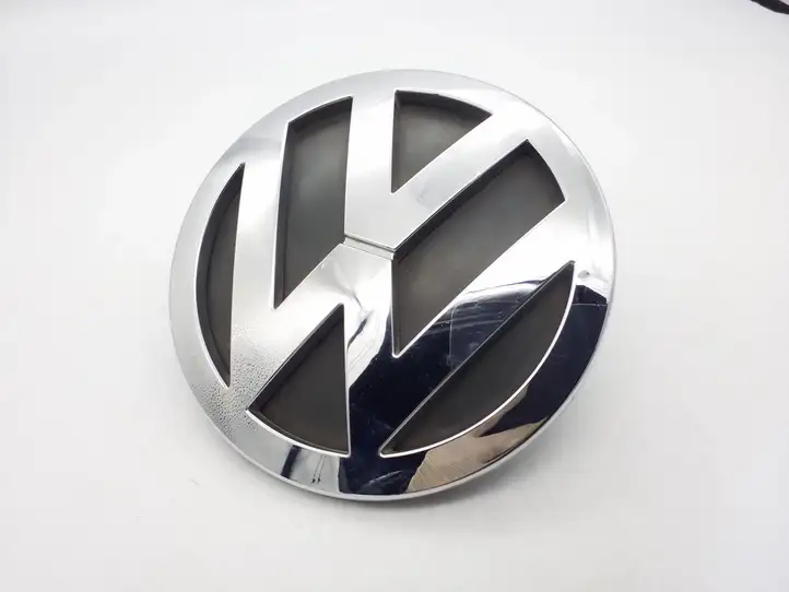 Volkswagen Touareg I (2002 - 2010) 7L6853630 Эмблема производителя — фото 1