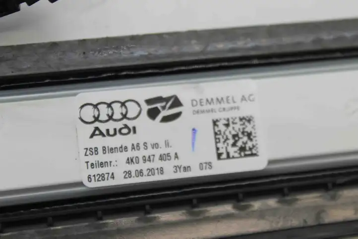 Audi A6 C7 (2014 - 2018) 4K0947406A Внутренняя обшивка порога (комплект) — фото 3