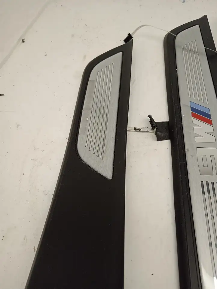 BMW M6 F06/F12/F13 (2012 - 2018) 7277245 Внутренняя обшивка порога (комплект) — фото 6