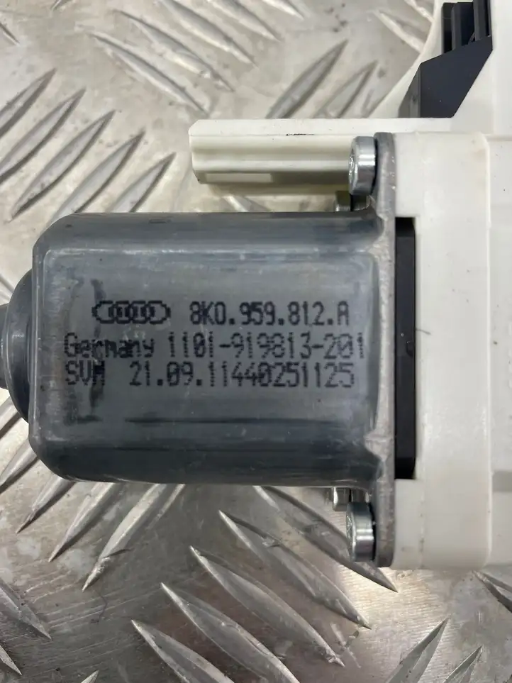 Audi A6 C7 (2011 - 2014) 8K0959812A Стеклоподъемник задней двери — фото 4