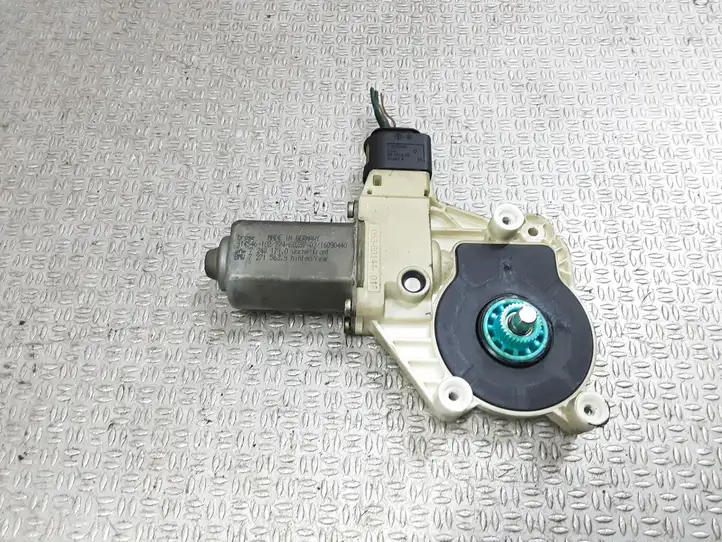BMW 5 F10 F11 (2009 - 2016) 72715639 Стеклоподъемник задней двери — фото 1