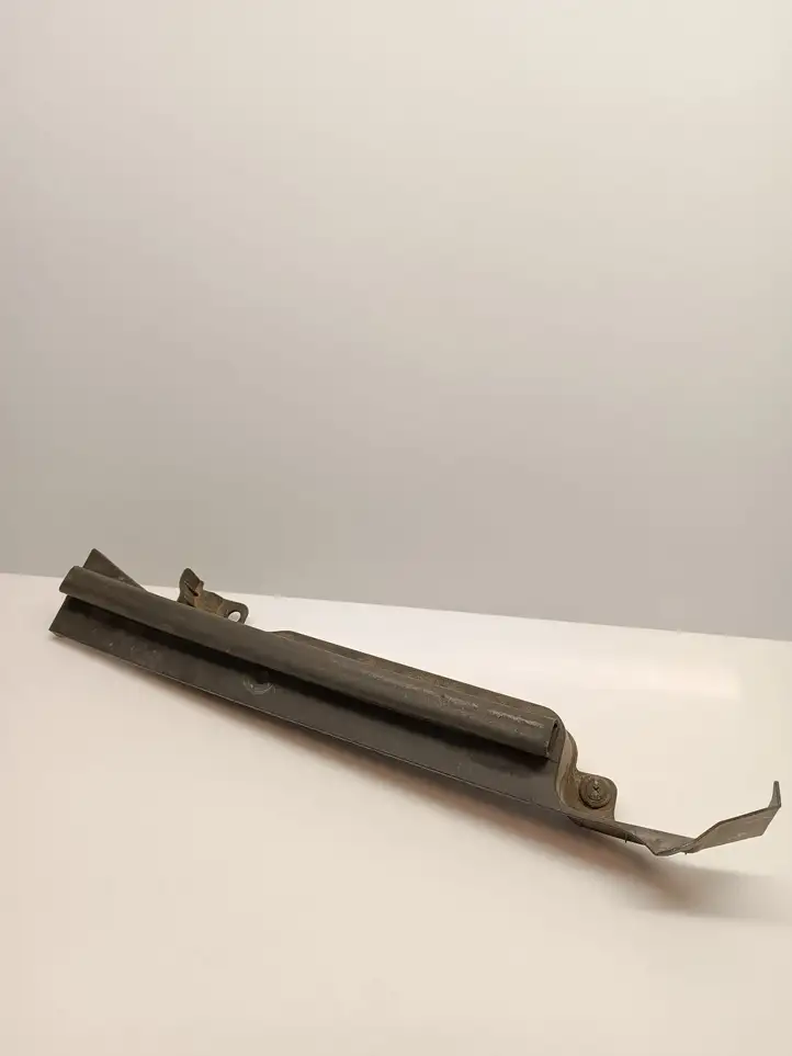 Kia Sorento (2009 - 2014) 841302P000 Молдинг крыла — фото 1