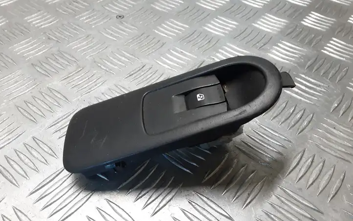 Renault Scenic II - Grand scenic II (2003 - 2006) 156013740 Блок кнопок стеклоподъемников — фото 2