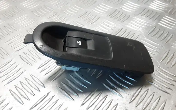 Renault Scenic II - Grand scenic II (2003 - 2006) 156013740 Блок кнопок стеклоподъемников — фото 3