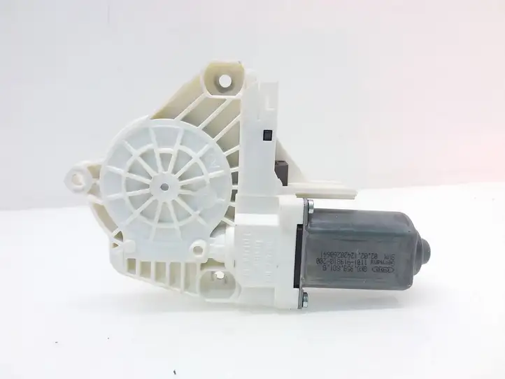 Audi A8 S8 D4 4H (2010 - 2014) 8K0959801B Стеклоподъемник задней двери — фото 2