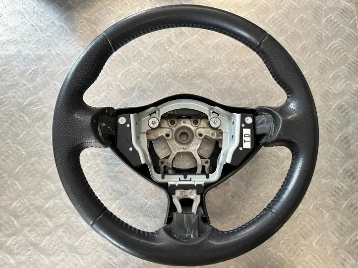 Nissan Juke I F15 (2010 - 2018) Руль — фото 1