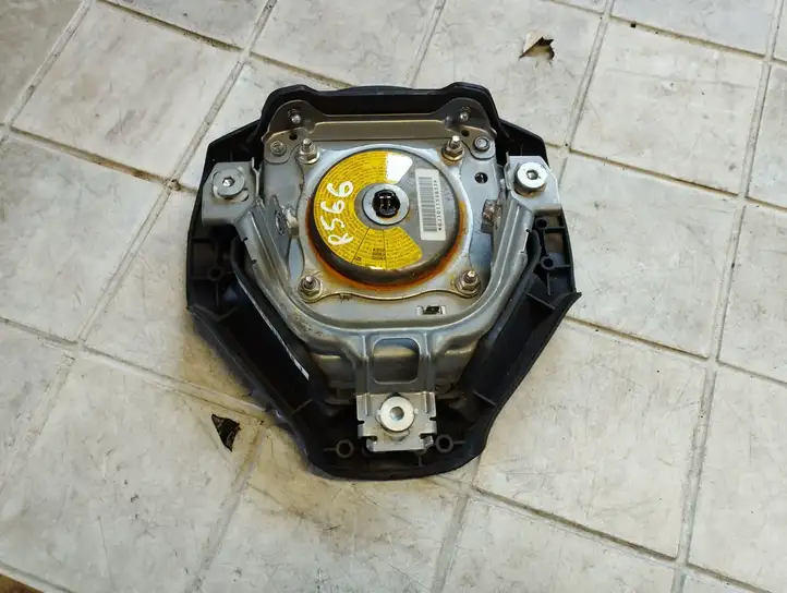 Subaru Outback (2007 - 2009) Подушка безопасности руля — фото 4