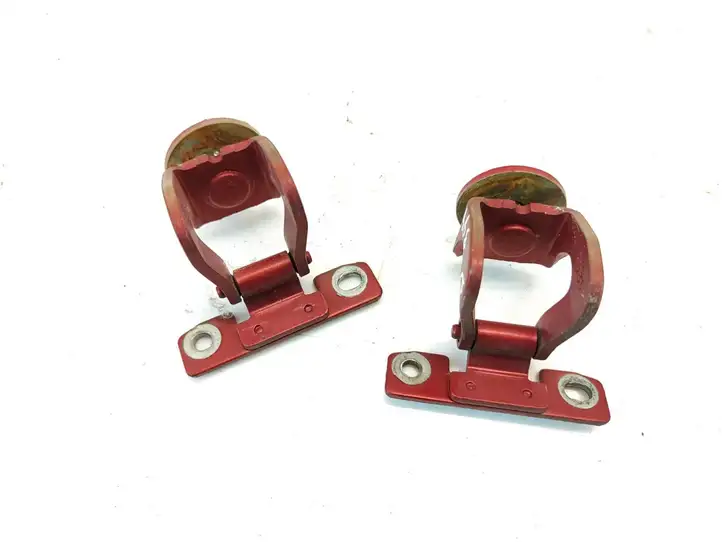Peugeot 206 (1998 - 2012) Петли крышки багажника — фото 5