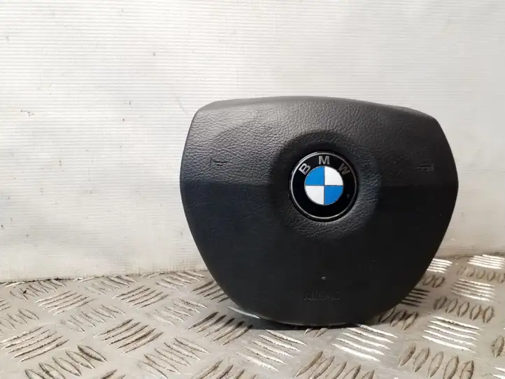 BMW 5 F10 F11 (2009 - 2016) 8382902 Подушка безопасности руля — фото 1