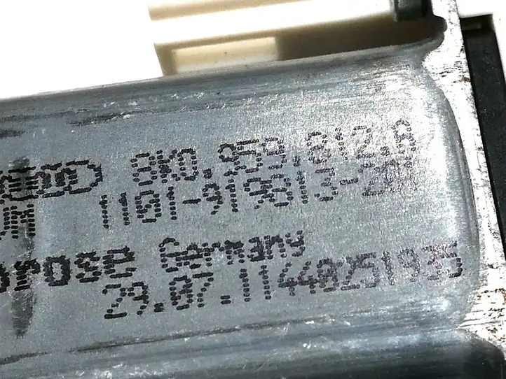 Audi A6 C7 (2011 - 2014) 8K0959812A Стеклоподъемник задней двери — фото 4