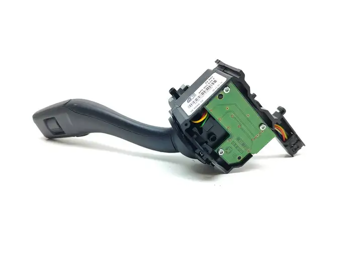 Audi A3/S3 8P (2008 - 2013) 8P0953519E Переключатель стеклоочистителей — фото 2