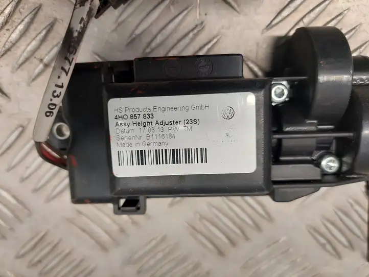 Audi A8 S8 D4 4H (2010 - 2014) 4H0857833 Электродвигатель регулировки ремня безопасности — фото 2