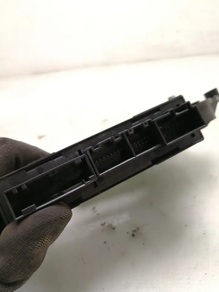 Audi A4 S4 B7 8E 8H (2004 - 2009) 8E0959802E Стеклоподъемник задней двери — фото 2