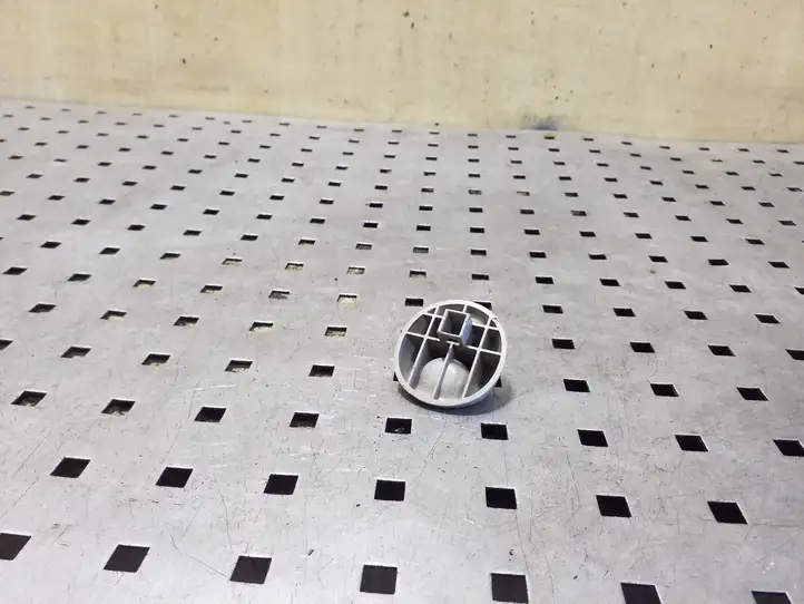 Renault Trafic III (X82) (2014 - ) 34153805 Прочие детали салона — фото 3