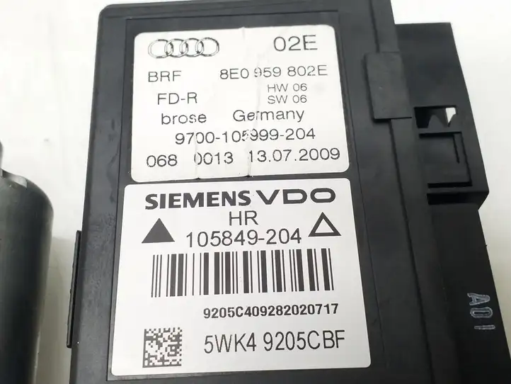 Seat Exeo (3R) (2008 - 2013) 8E0959802E Стеклоподъемник задней двери — фото 4