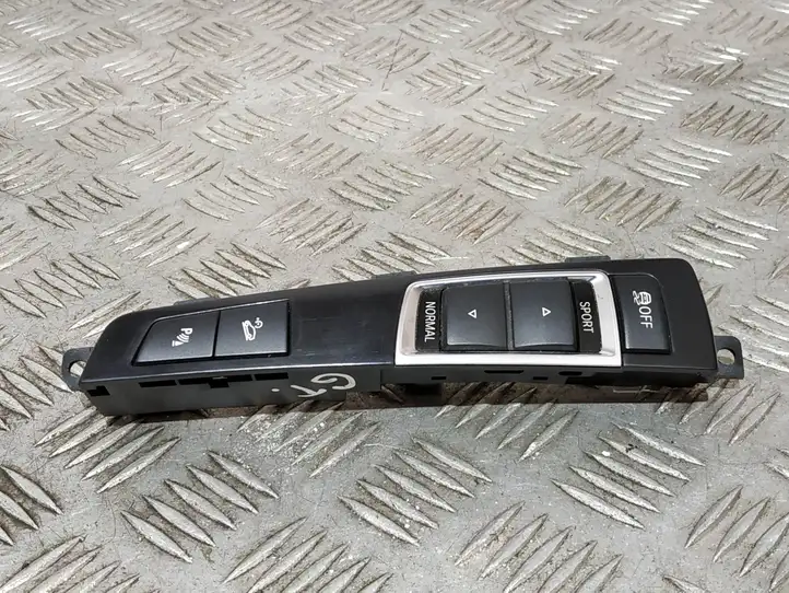BMW 5 GT F07 (2010 - 2017) 9197900 Блок кнопок на панели — фото 1