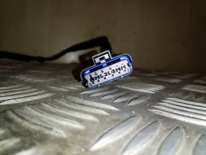 Renault Trafic III (X82) (2014 - ) 241278776R Проводка раздвижной двери — фото 2