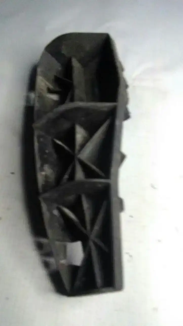 Toyota Avensis Verso (2004 - 2009) 52562OFO10 Кронштейн заднего бампера — фото 2