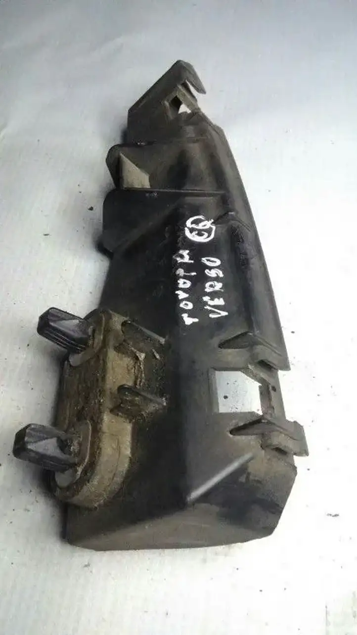 Toyota Avensis Verso (2004 - 2009) 52562OFO10 Кронштейн заднего бампера — фото 1