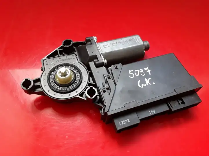 Seat Exeo (3R) (2008 - 2013) 8E0959801E Стеклоподъемник задней двери — фото 3