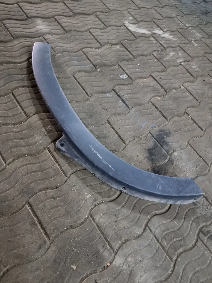 Renault Master II (2004 - 2010) 8200197168 Накладка колесной арки — фото 1