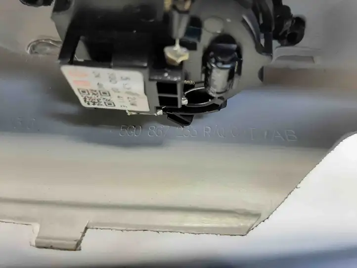 Volkswagen Golf VII (2013 - 2019) 5G0867233R Верхняя обшивка стойки B — фото 4