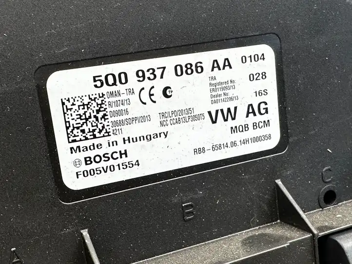 Volkswagen Golf Sportsvan (2014 - 2017) 5Q0937086AA Модуль комфорта — фото 2