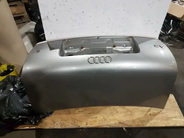 Audi A6 S6 C5 4B (2001 - 2004) Крышка багажника — фото 4