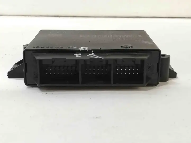 Audi A5 8T 8F (2007 - 2011) 8K0919475 Блок управления парктрониками — фото 2
