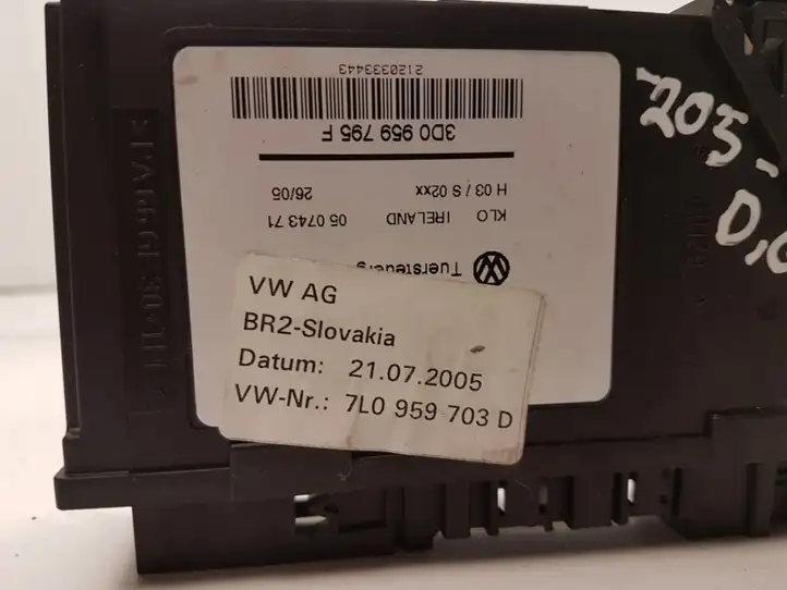 Volkswagen Touareg I (2002 - 2010) 7L0959703D Стеклоподъемник задней двери — фото 4