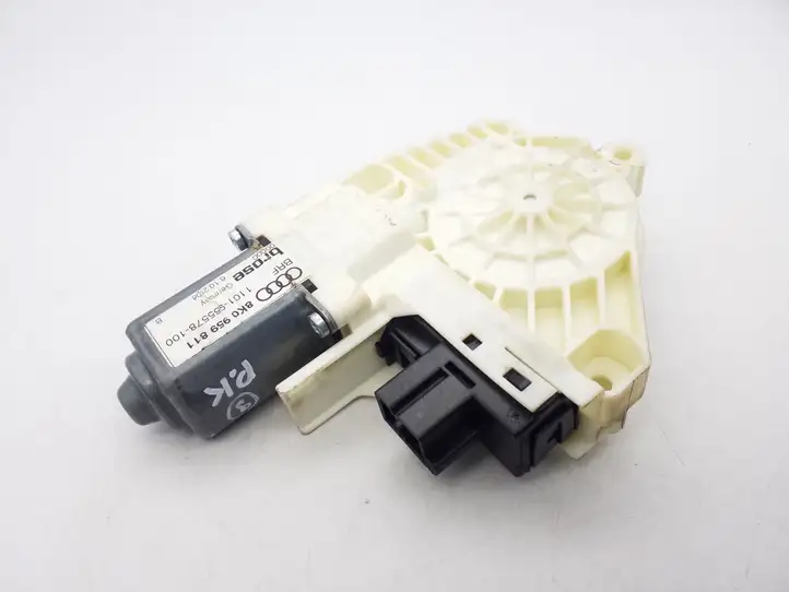 Audi A4 S4 B8 8K (2007 - 2011) 8K0959811 Стеклоподъемник задней двери — фото 1