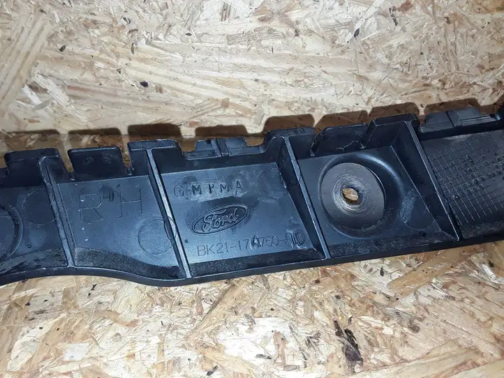 Ford Transit Custom (2014 - ) Кронштейн заднего бампера — фото 3