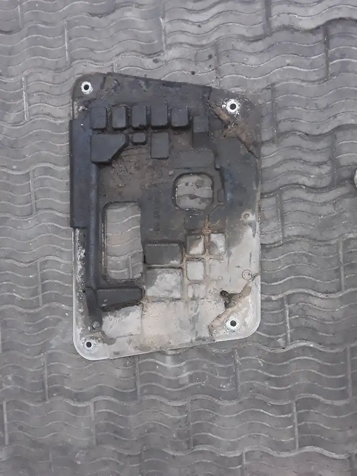 BMW X3 E83 (2003 - 2010) 3110341209905 Защита двигателя — фото 4