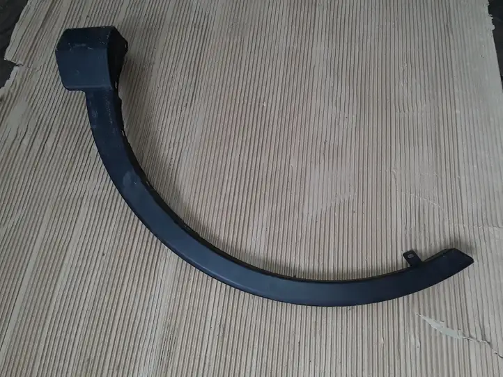 Toyota RAV 4 (XA40) (2012 - 2018) 7560242100 Накладка колесной арки — фото 1