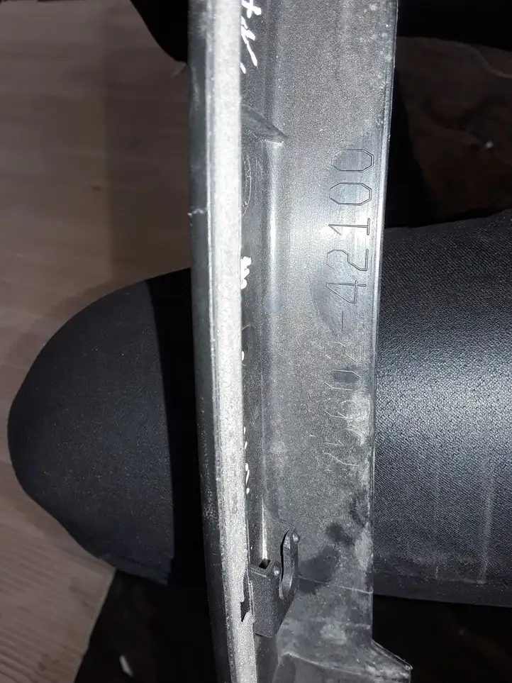 Toyota RAV 4 (XA40) (2012 - 2018) 7560242100 Накладка колесной арки — фото 4