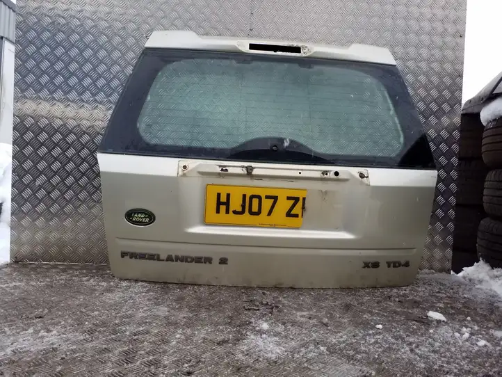 Land Rover Freelander 2 - LR2 (2006 - 2010) Крышка багажника — фото 1