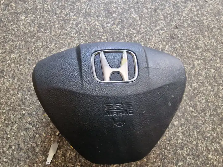 Honda Civic (2006 - 2011) Подушка безопасности руля — фото 3