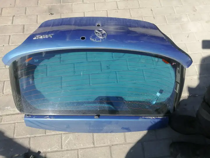 Toyota Yaris (1999 - 2003) Крышка багажника — фото 4
