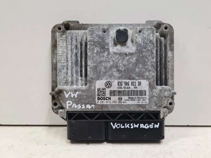 03G906021DP Volkswagen PASSAT B6 Galios (ECU) modulis