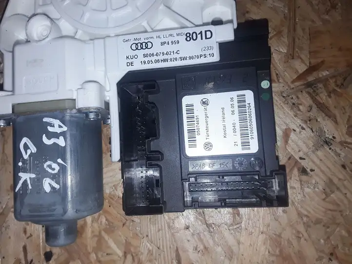Audi A3/S3 8P (2004 - 2008) Стеклоподъемник задней двери — фото 3
