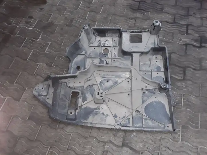 Toyota Auris 150 (2006 - 2012) 5839802030 Защита днища задней части — фото 3