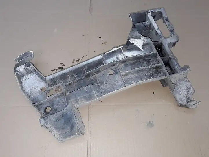 Opel Movano A (1998 - 2010) 7700352211 Кронштейн заднего бампера — фото 2