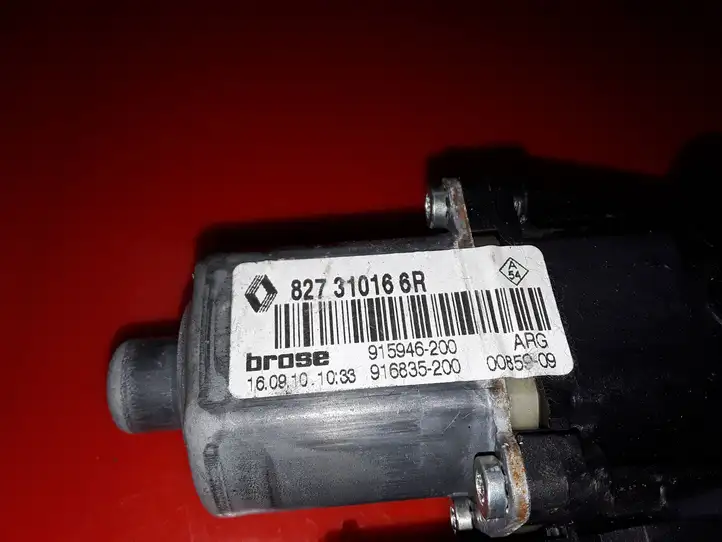 Renault Scenic III - Grand scenic III (2009 - 2016) 827310166R Стеклоподъемник задней двери — фото 3