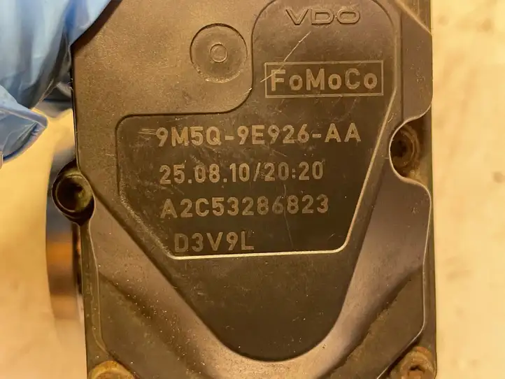 Ford Mondeo MK IV (2007 - 2014) 9M5Q9E926AA Дроссельная заслонка — фото 2