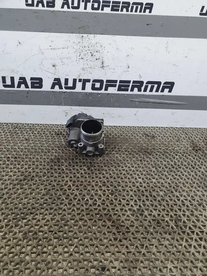 Hyundai i40 (2011 - ) 351002A900 Дроссельная заслонка — фото 1