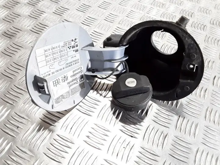 Seat Cordoba (6L) (2002 - 2009) W06L5809905C Крышка топливного бака — фото 3