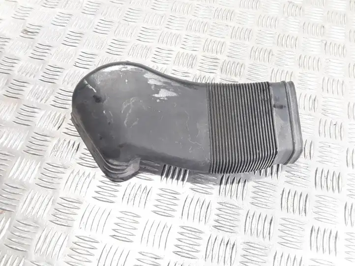 Audi A6 S6 C5 4B (2001 - 2004) 8D0129617E Трубка подачи воздуха — фото 1